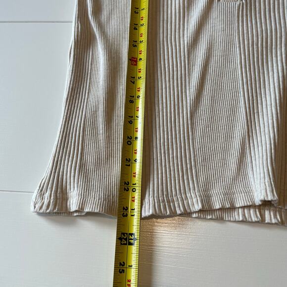 Aerie Henley Ribbed Top Sz L Oatmeal Long Sleeve Fitted Neutral Casual - Picture 12 of 12